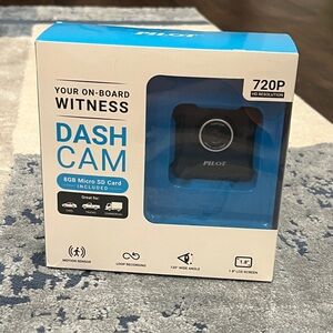 Pilot Dash Cam with 8GB Micro SD Card